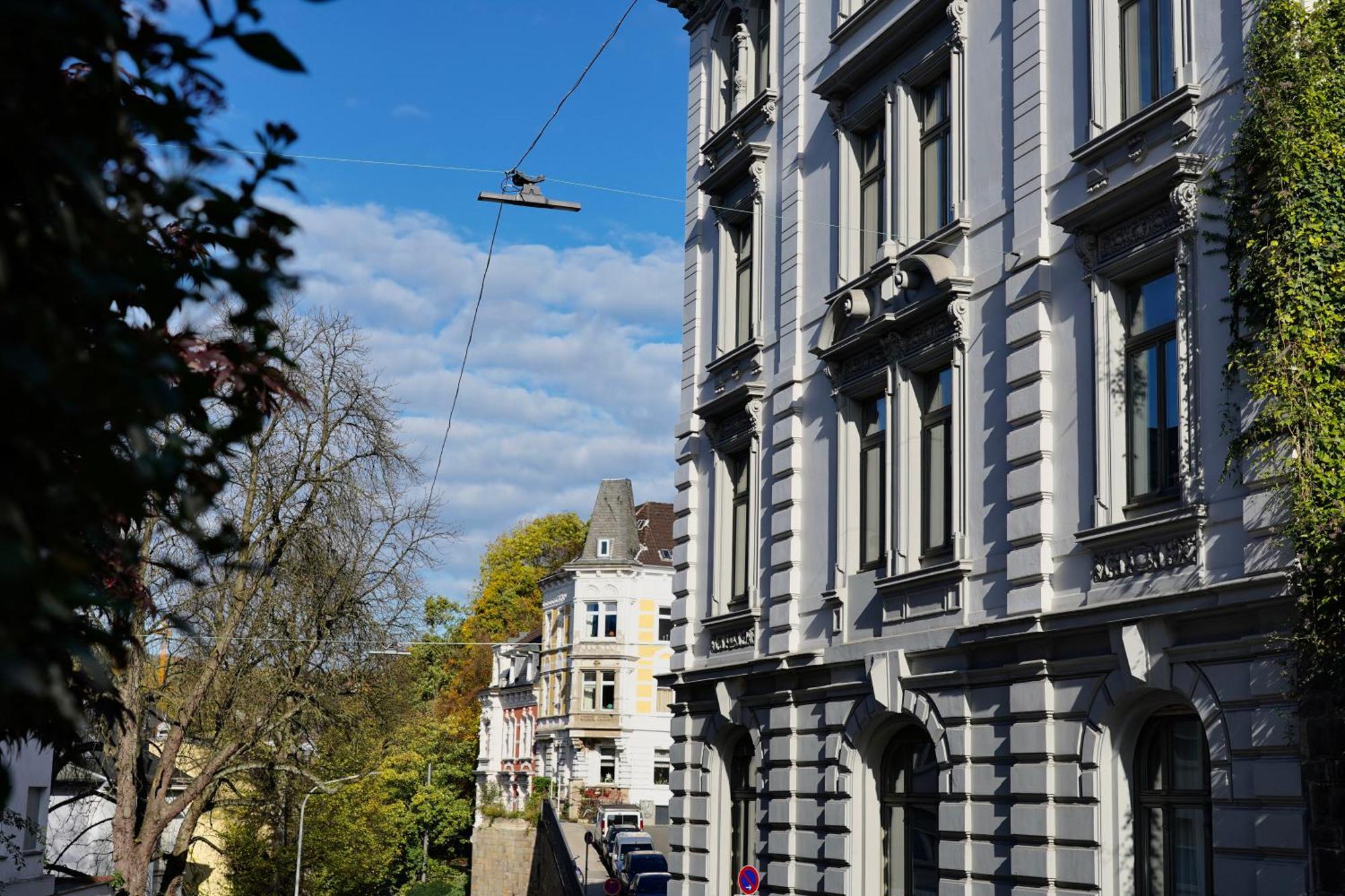 Luxurioeses Altbau Im Szenenviertel Daire Wuppertal Dış mekan fotoğraf