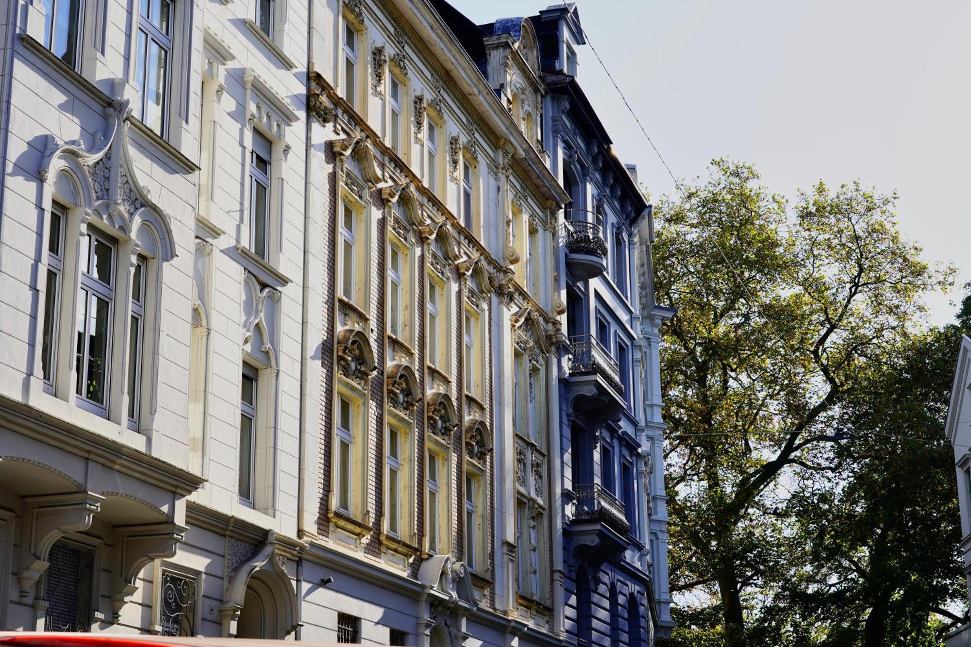Luxurioeses Altbau Im Szenenviertel Daire Wuppertal Dış mekan fotoğraf